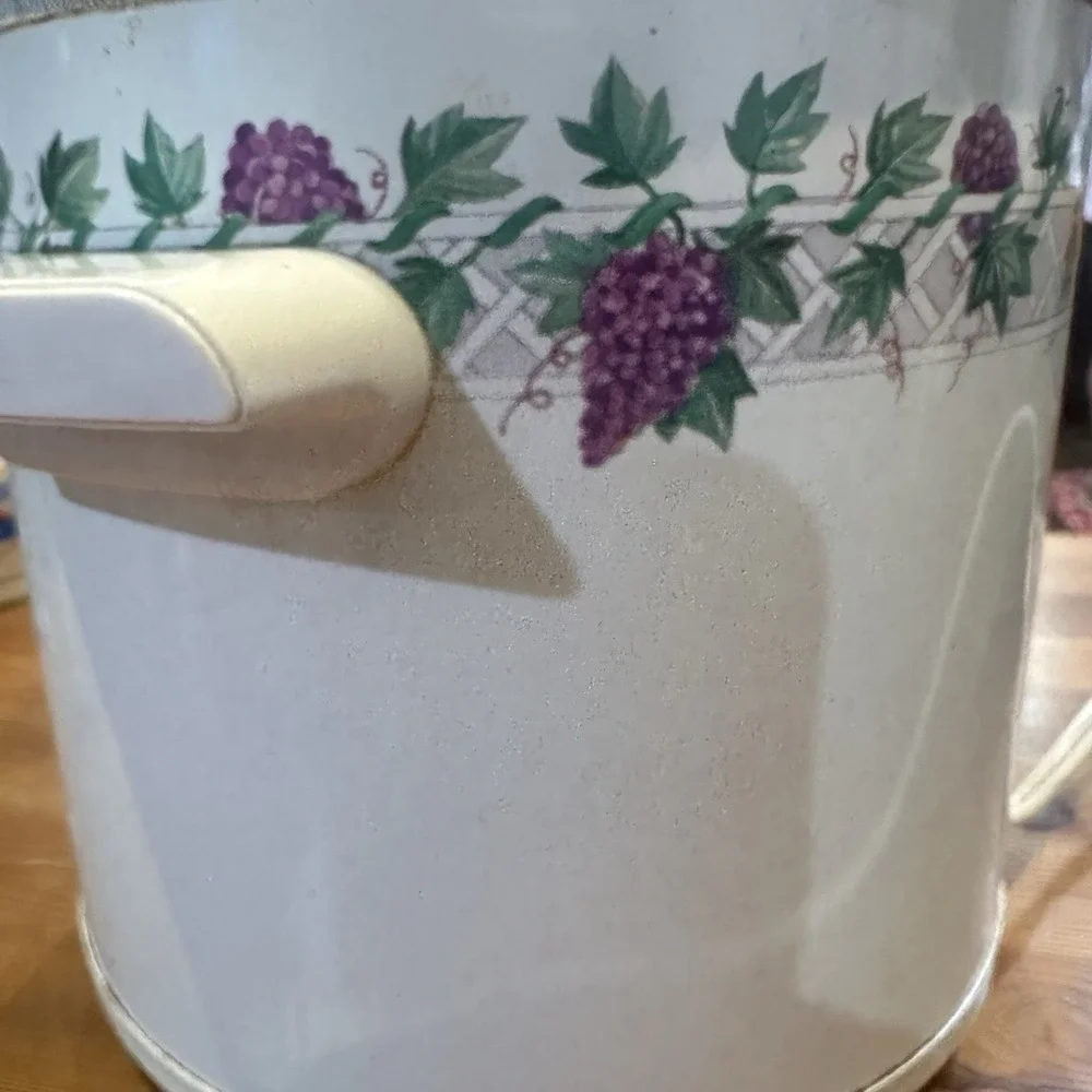 Vintage Rival Crockpot Slow Cooker 5 Quart Ivy Green Grape Vine Pattern USA